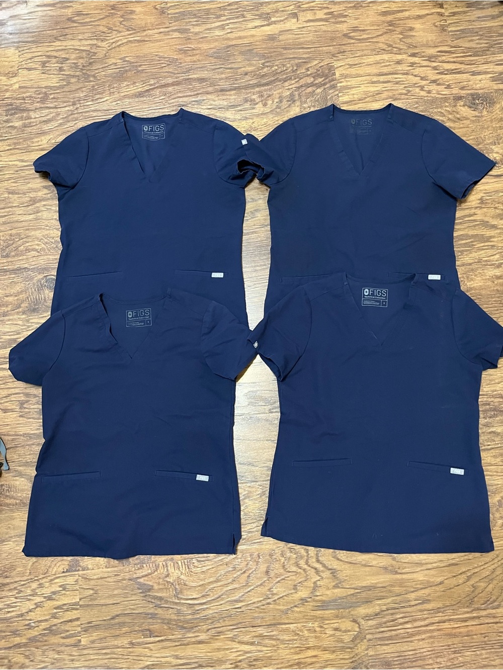 Bundle of 4 FIGS Navy Scrub Sets - Size Small - Picture 4 of 16